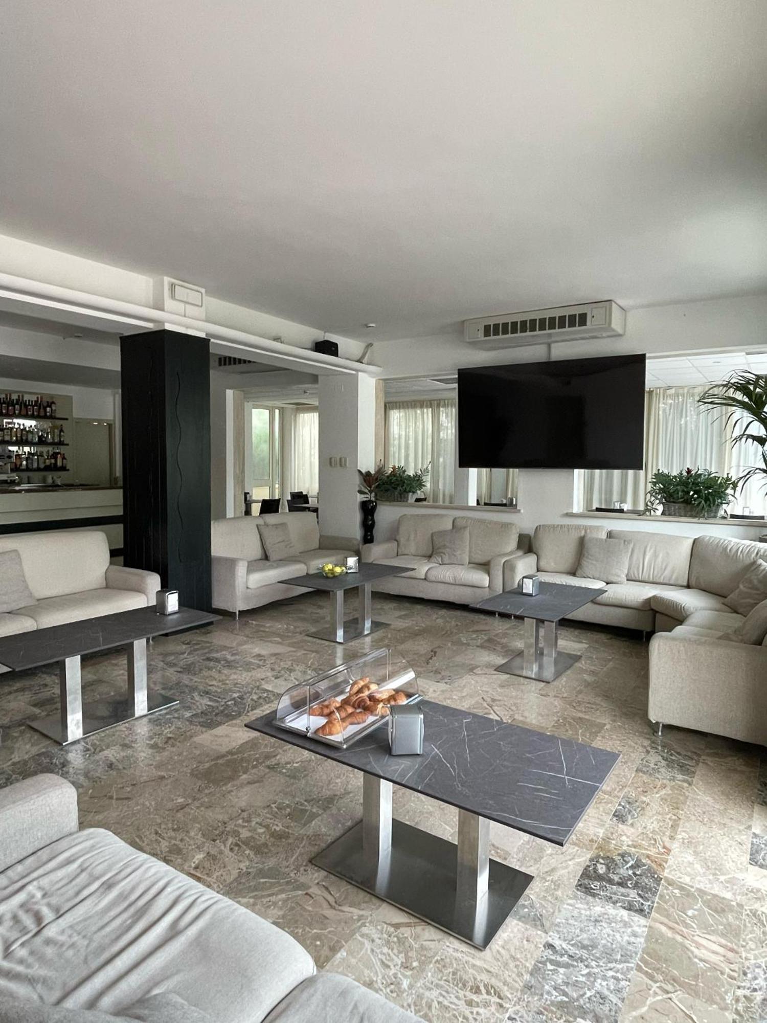 Hotel Helios 3*